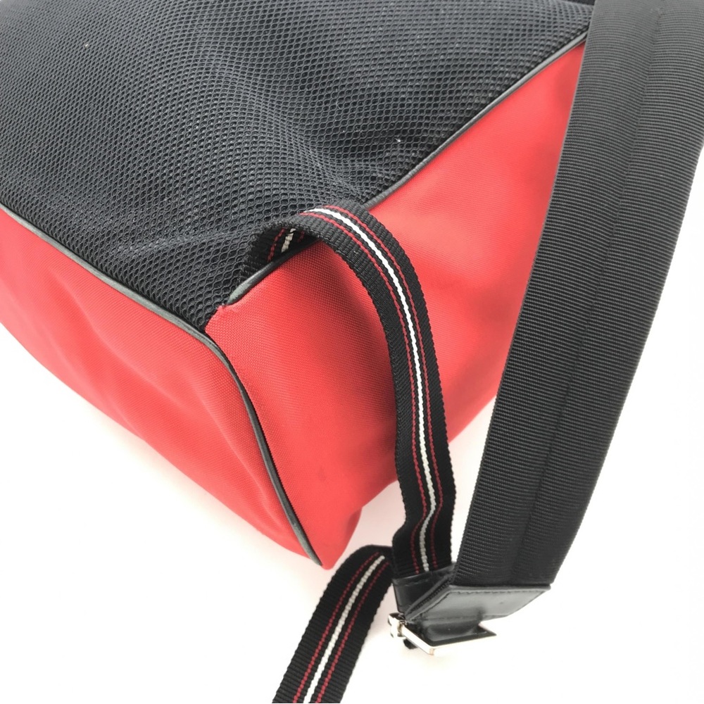 Dior Bumblebee Leather Flap Backpack - Picture 4 of 9
